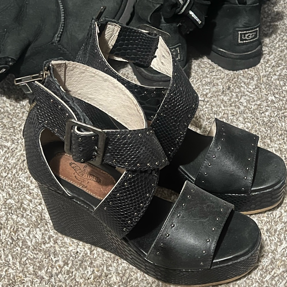 Black Wedge Sandals